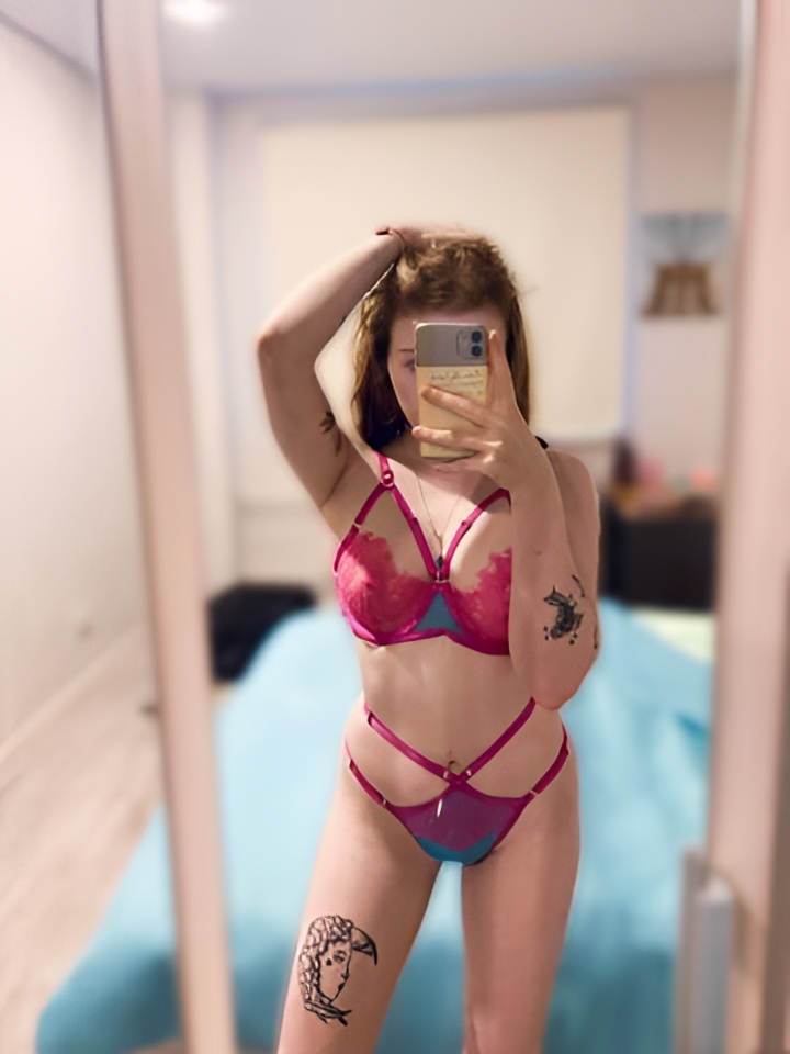 Анжелика привлекательная девушка из Волоколамск цена от 2500 руб