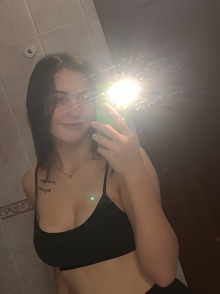 Богдана привлекательная девушка из Волоколамск цена от 5000 руб