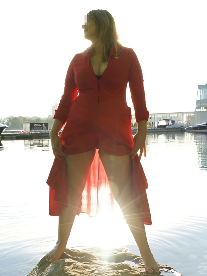 Летиция привлекательная девушка из Волоколамск цена от 3000 руб