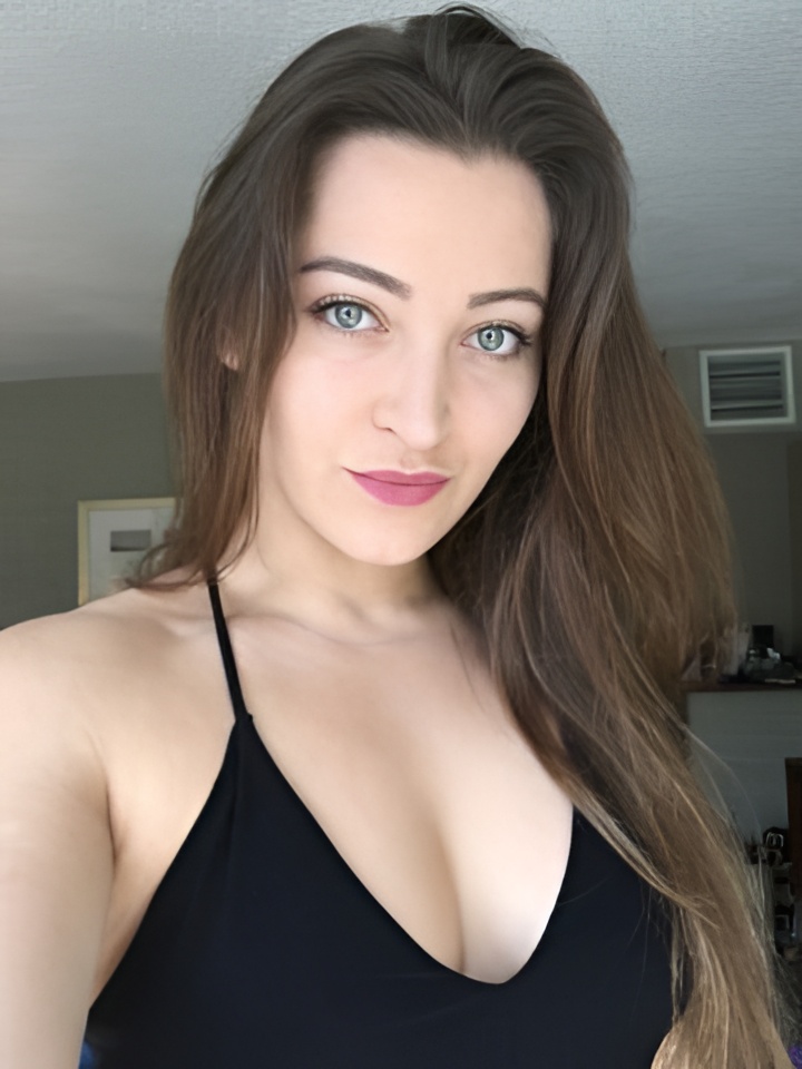 Виктория привлекательная девушка из Волоколамск цена от 4000 руб